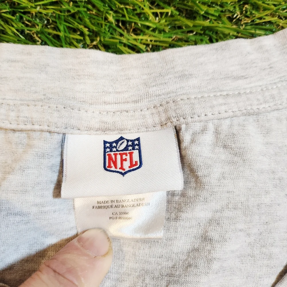 Vintage 90s Y2k NFL Miami Dolphins Football Gray Tee NFL Rare - Picture 4 of 5